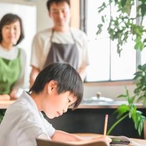 「朝ごはんは学力アップによい」は本当？管理栄養士が教える、子どもの学力を伸ばす食事